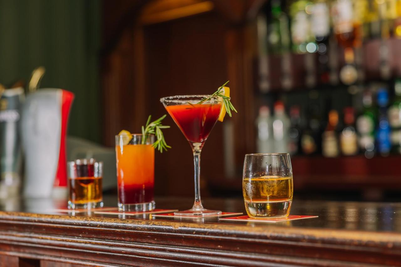 Cocktails at the bar